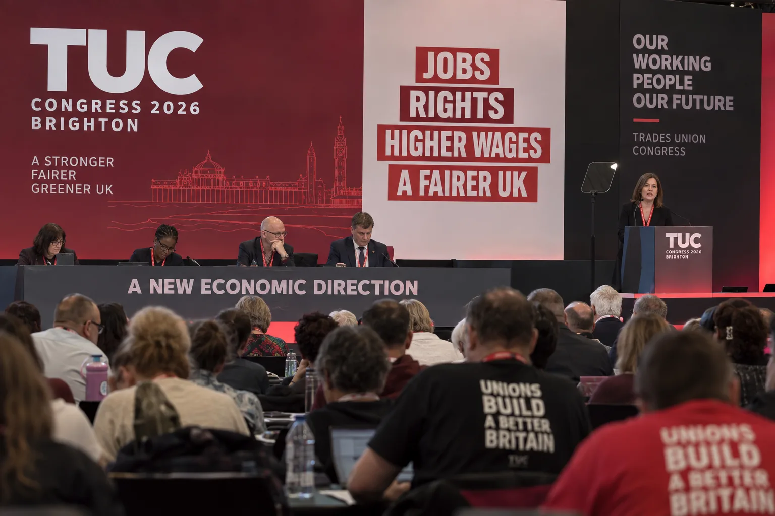 Labour’s union allies warn against reopening Brexit debate as TUC presses new economic direction