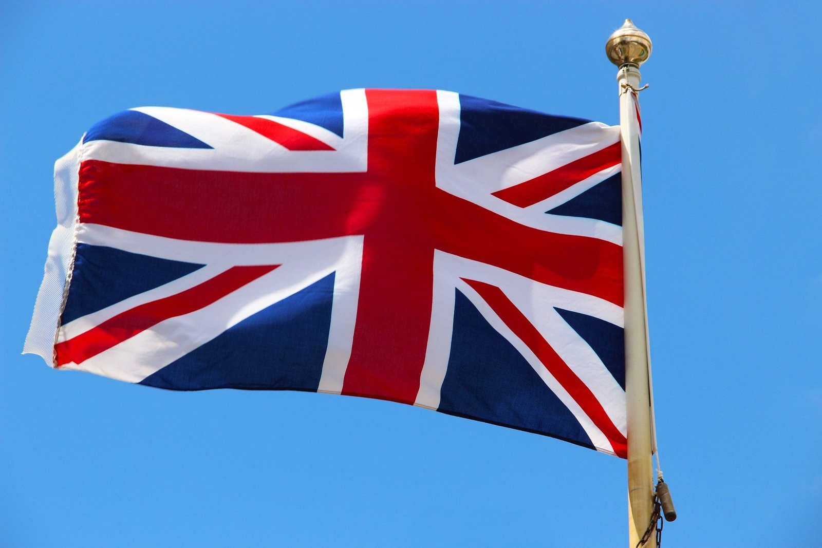 Union Jack to Rule the Roost as Reform UK Councils Adopt PAC Flag Plan
