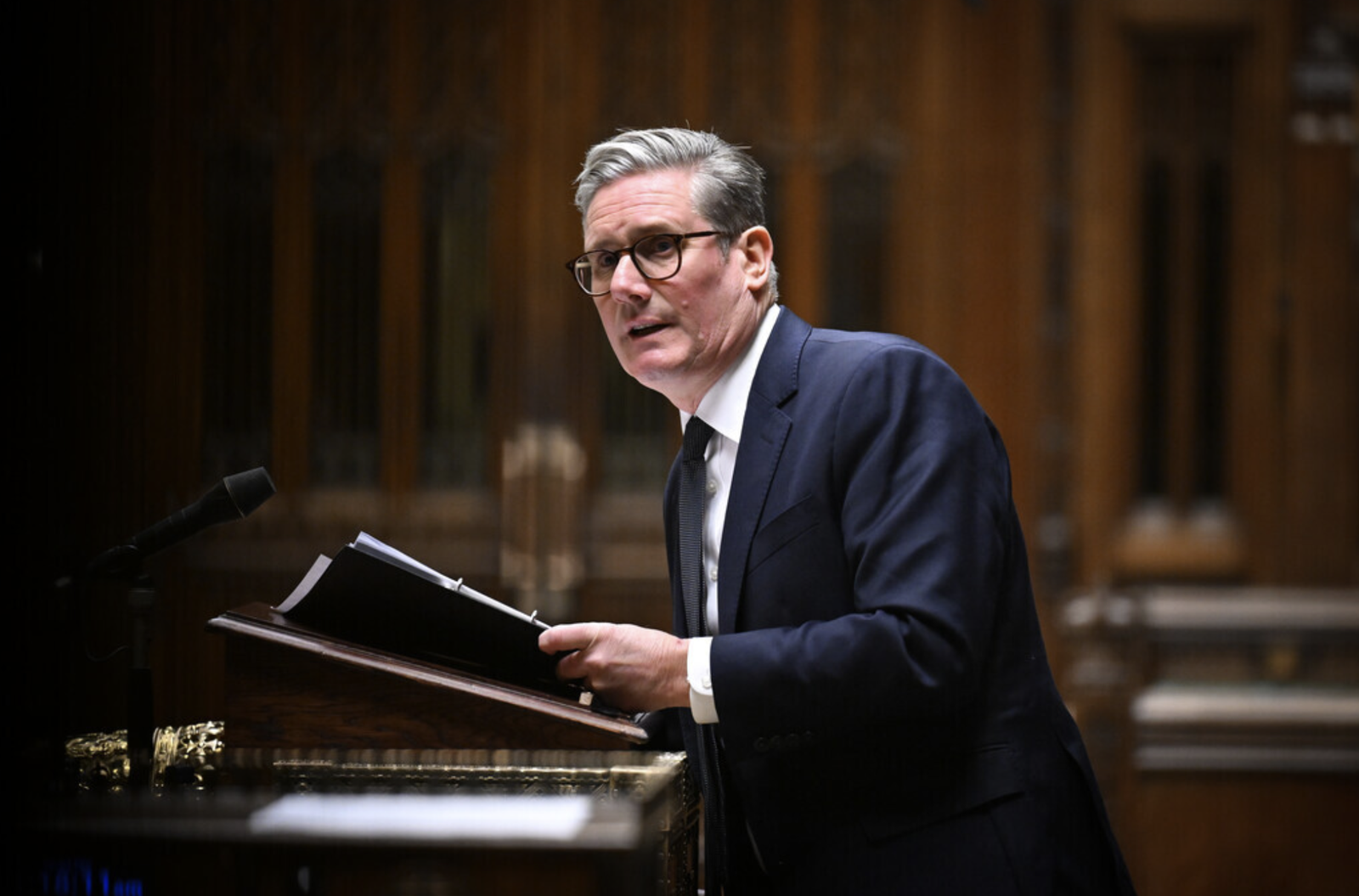 Starmer Forced Into Chagos U-Turn as Cross-Party Pressure Bites